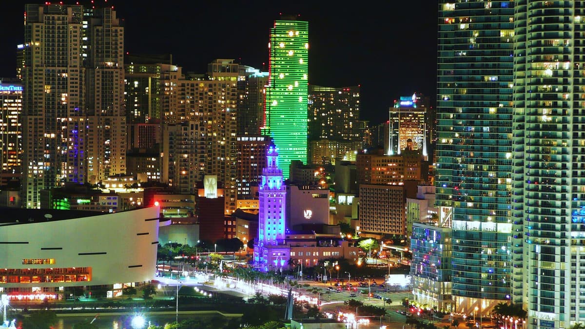 JEM Miami Worldcenter — Miami Worldcenter, Miami